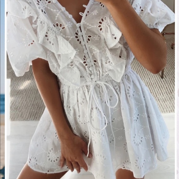 Dress - Picture 2 of 4